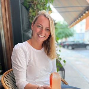 Meet your Posher, Caroline